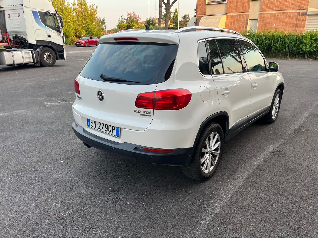 Volkswagen Tiguan 2.0 TDI 140CV 4MOTION DSG Sport & Style