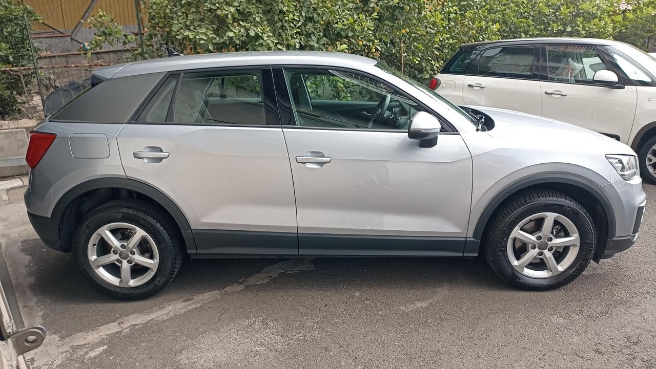 Audi Q2 30 TDI S tronic