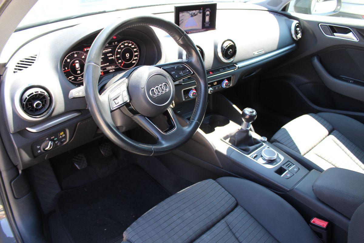 AUDI - A3 - SPB 2.0 TDI Business