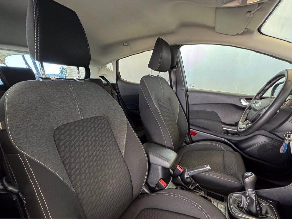 FORD Fiesta 5p 1 1 titanium 75cv
