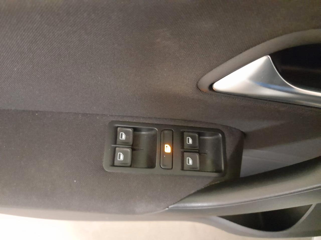 Volkswagen Polo 1.0 MPI 75 CV 5p. Comfortline