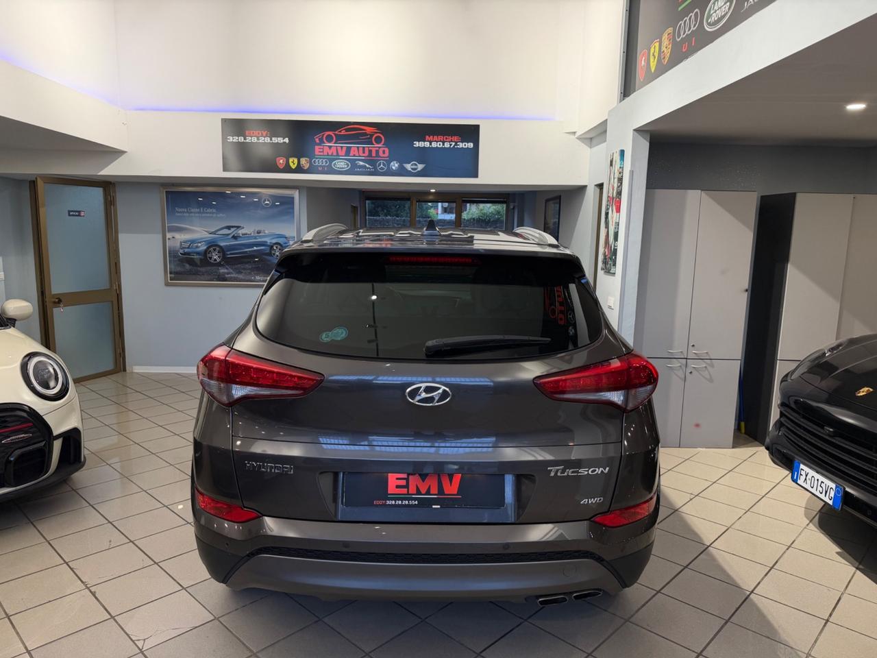 Tucson 2.0 CRDi 4WD XPossible