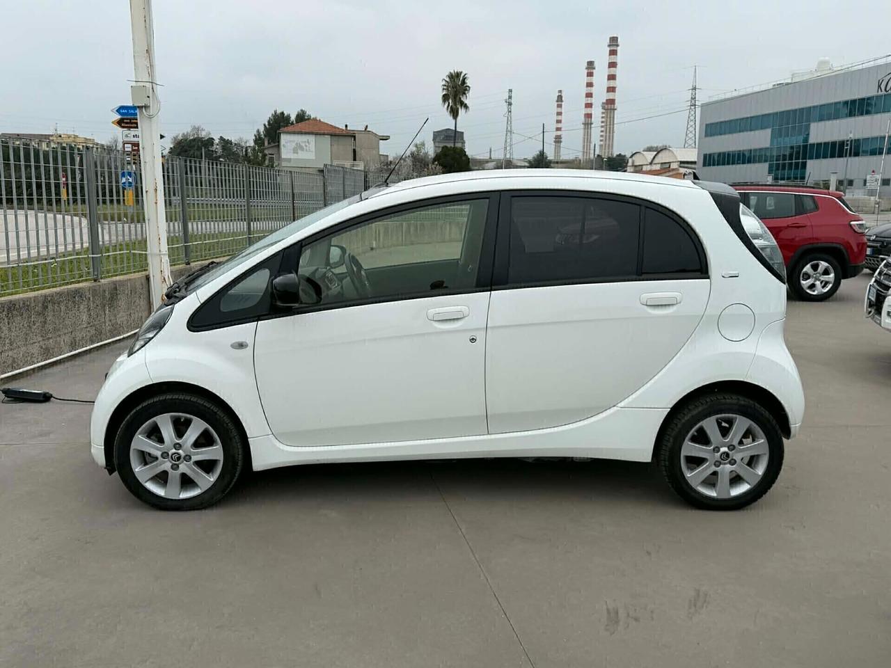 Citroen C-Zero FULL ELECTRIC SEDUCTION