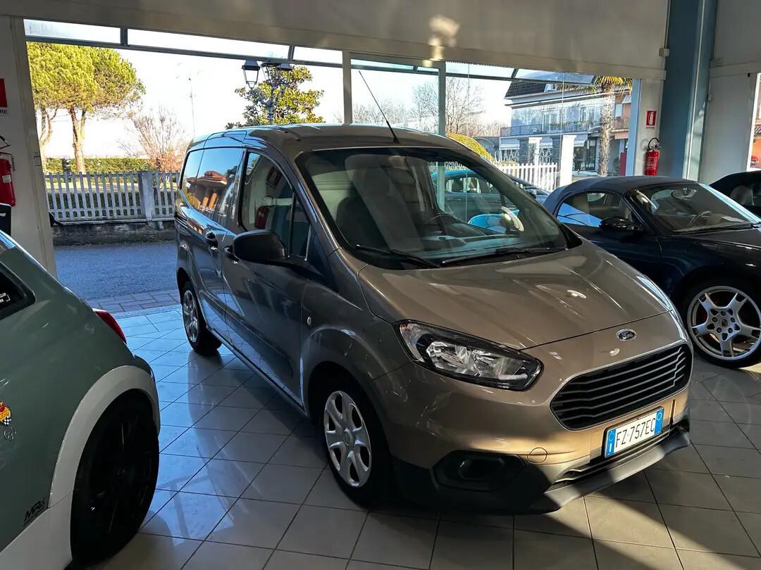 Ford Transit Courier Transit Courier 1.5 TDCi 75CV Van Trend