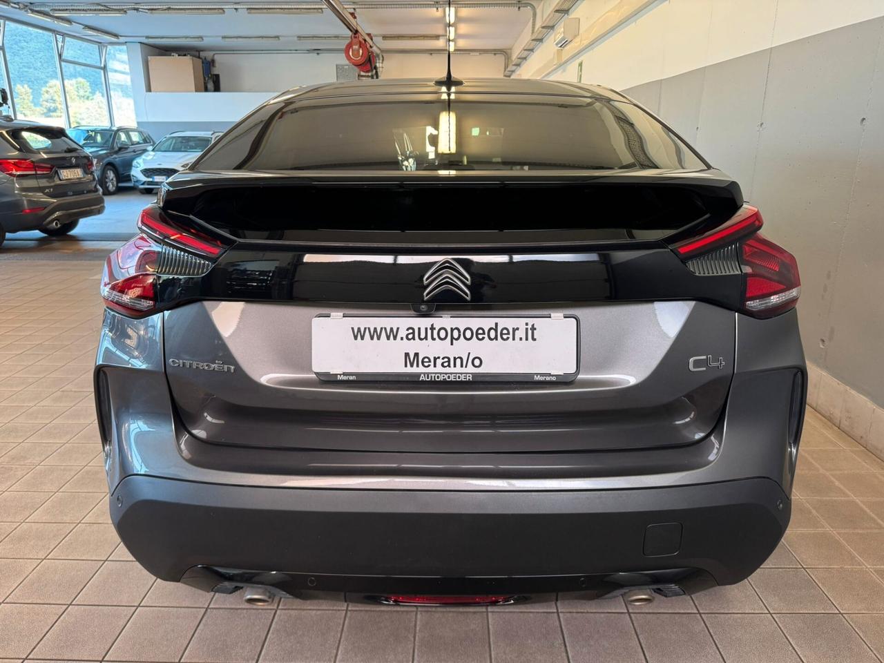 Citroen C4 PureTech 130 S&S EAT8 Shine