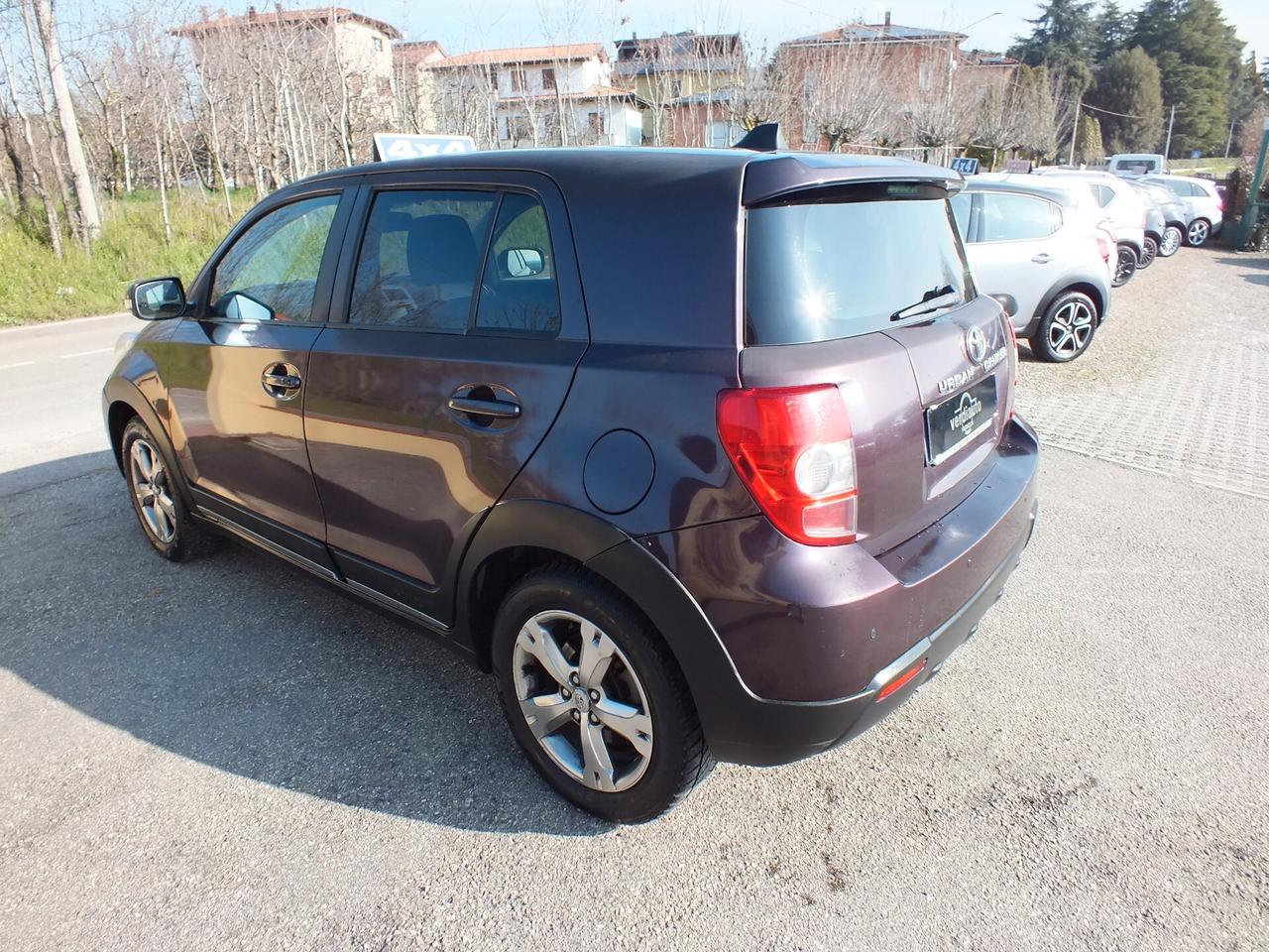 TOYOTA URBAN CRUISER 1.4 D-4D AWD SOL