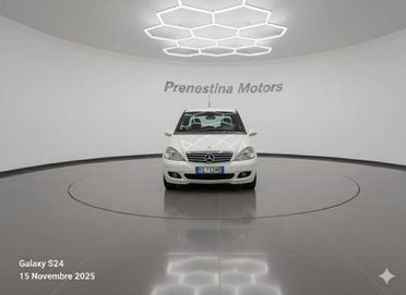 MERCEDES-BENZ A 180 CDI Avantgarde