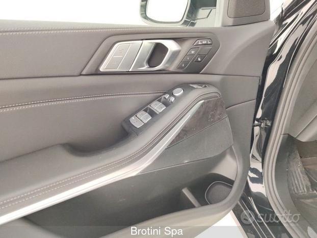 BMW X7 xDrive40d 48V