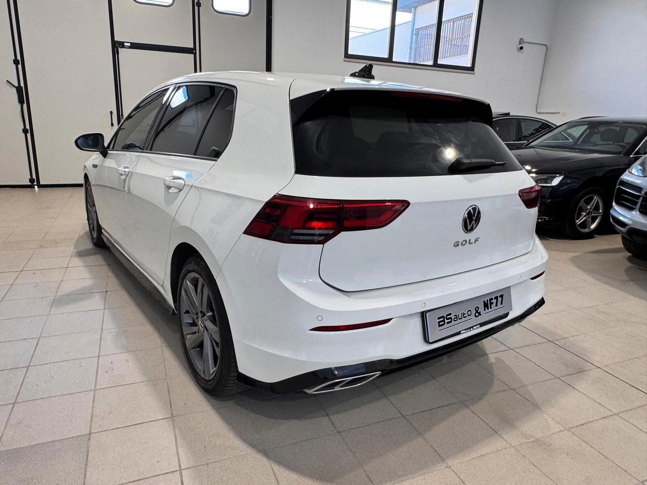 Volkswagen Golf 2.0 TDI 150 CV DSG SCR R-Line