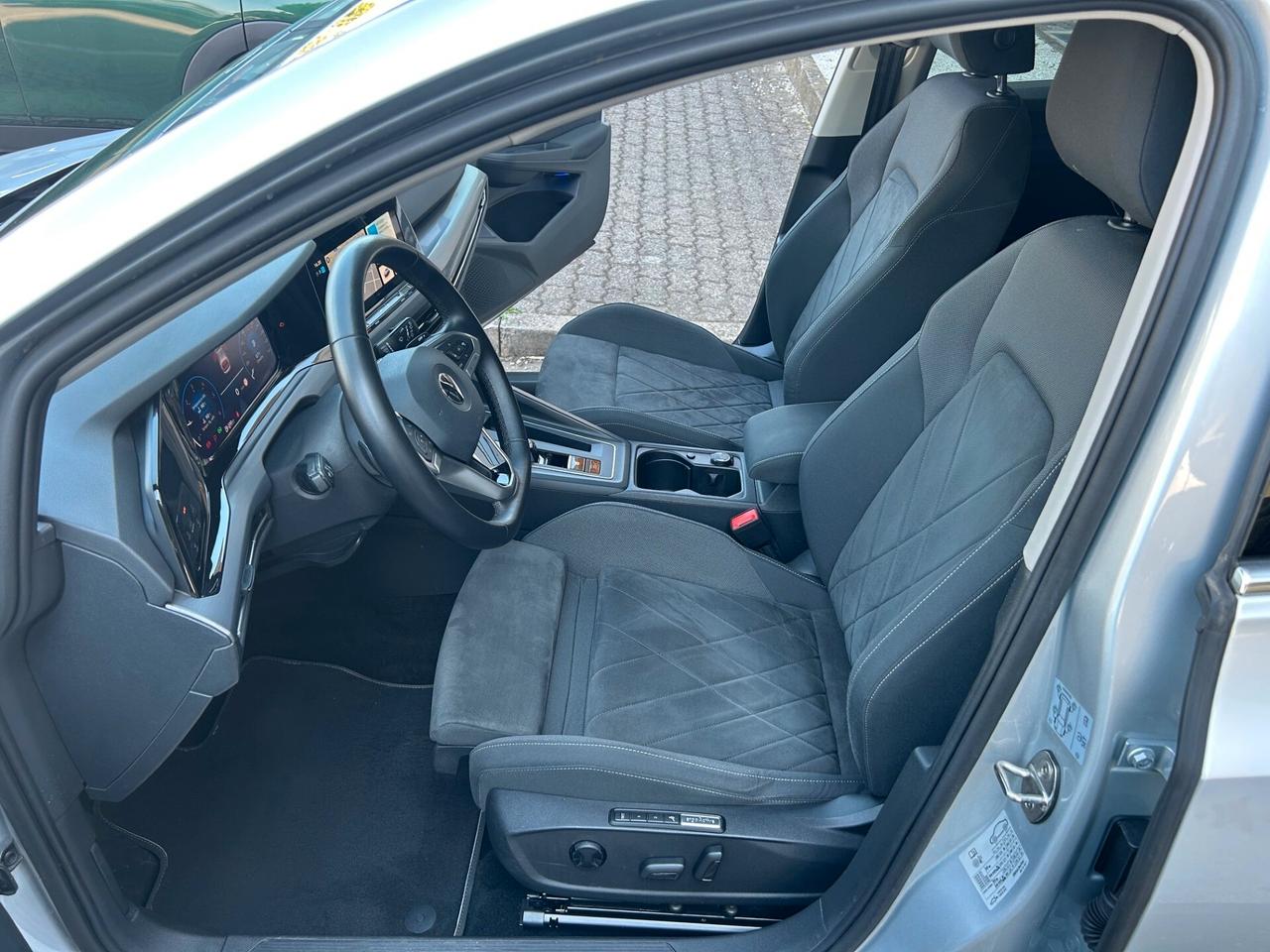 Volkswagen Golf 2.0 tdi Style 150cv dsg