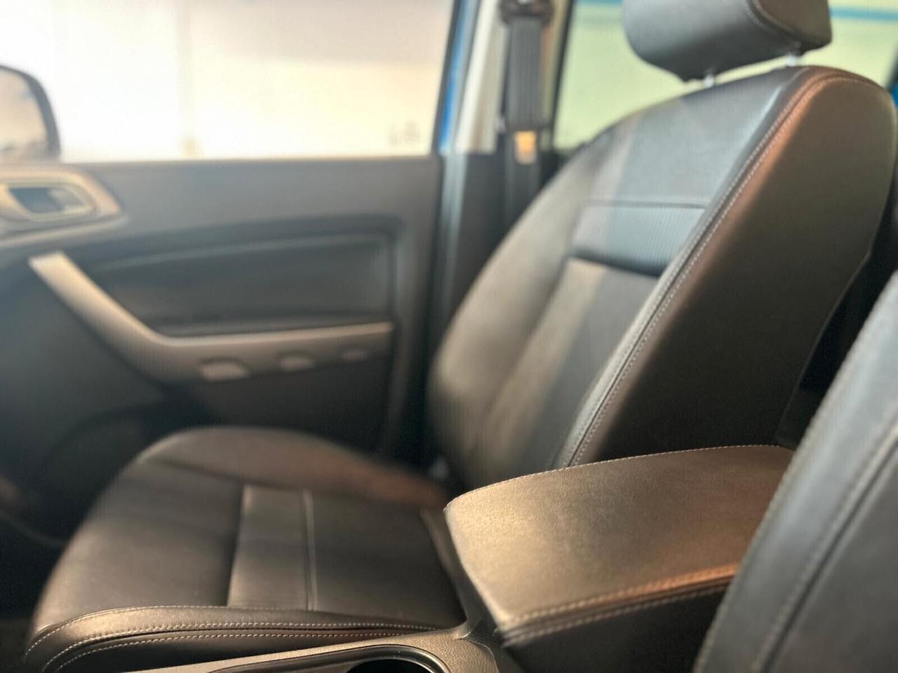 Ford Ranger LIMITED DC 2.0 EcoBlue 213 CV Aut. 34000 KM