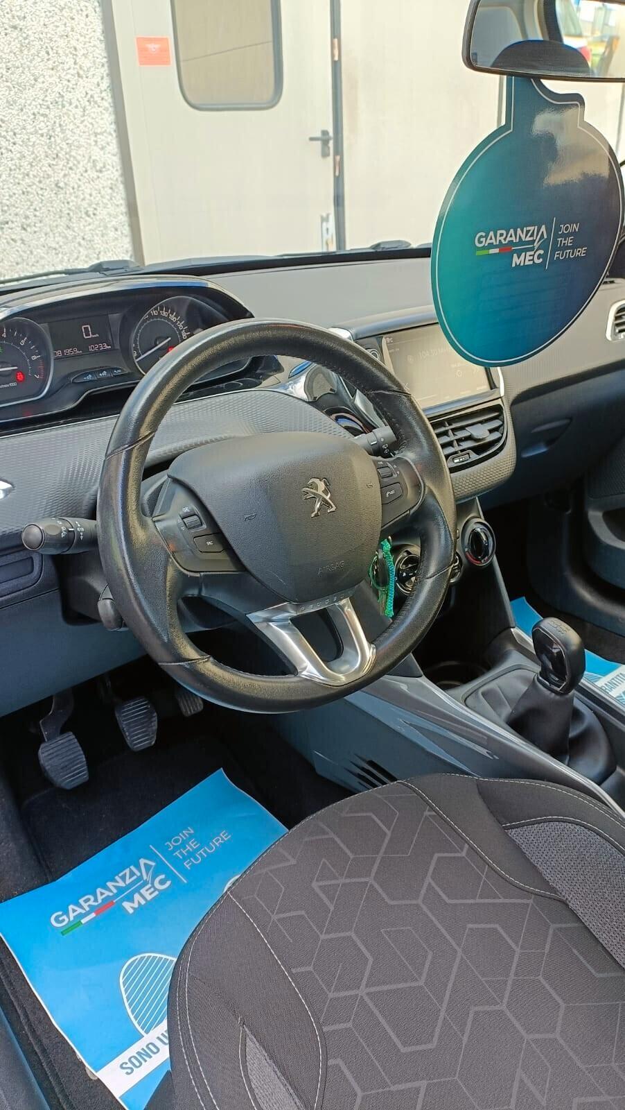 Peugeot 2008 PureTech 82 Allure