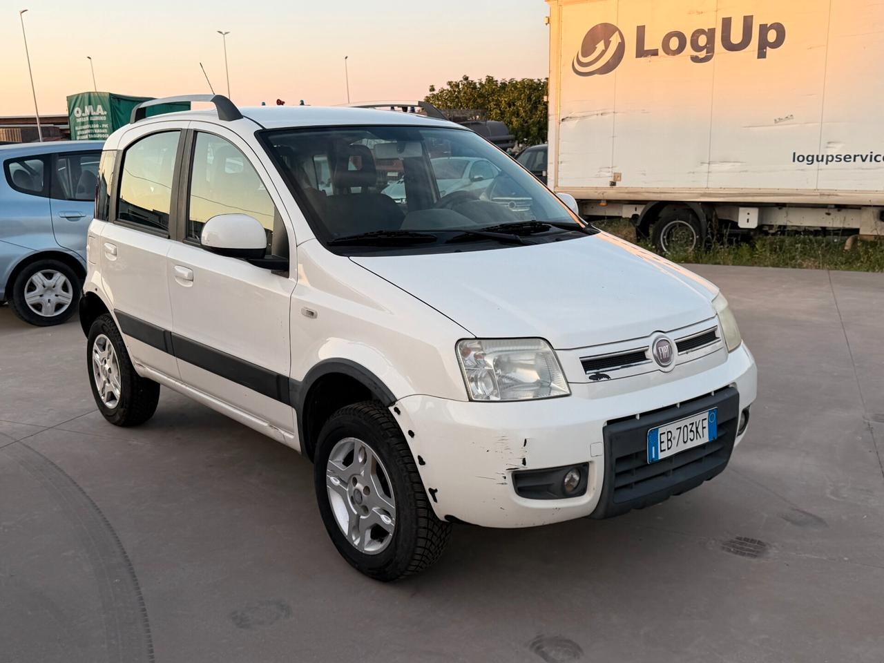Fiat Panda 1.3 MJT 16V DPF 4x4 Climbing
