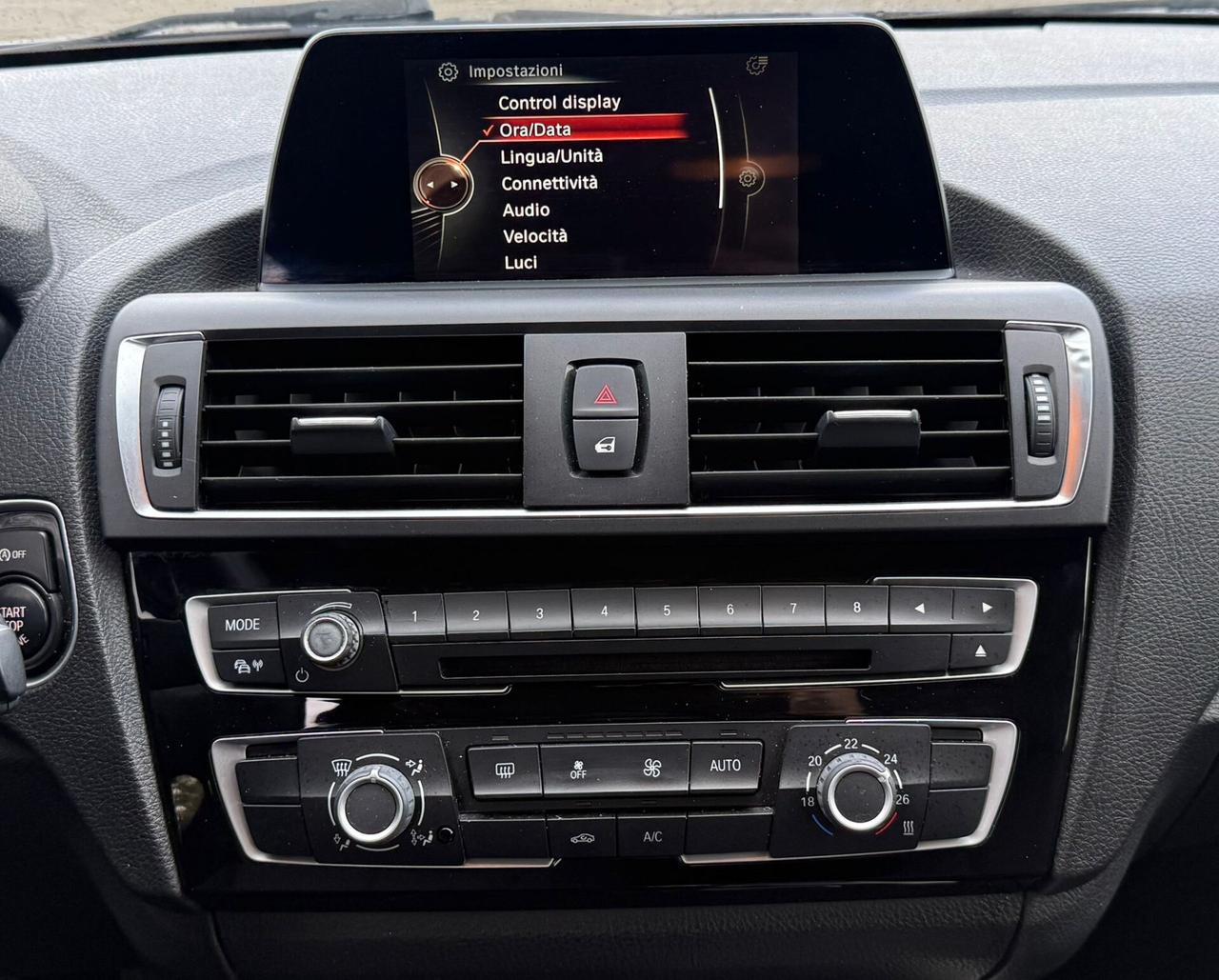 Bmw 116 116d 5p. Urban