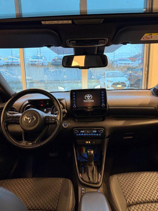 TOYOTA Yaris 1.5 Hybrid 5 porte Lounge