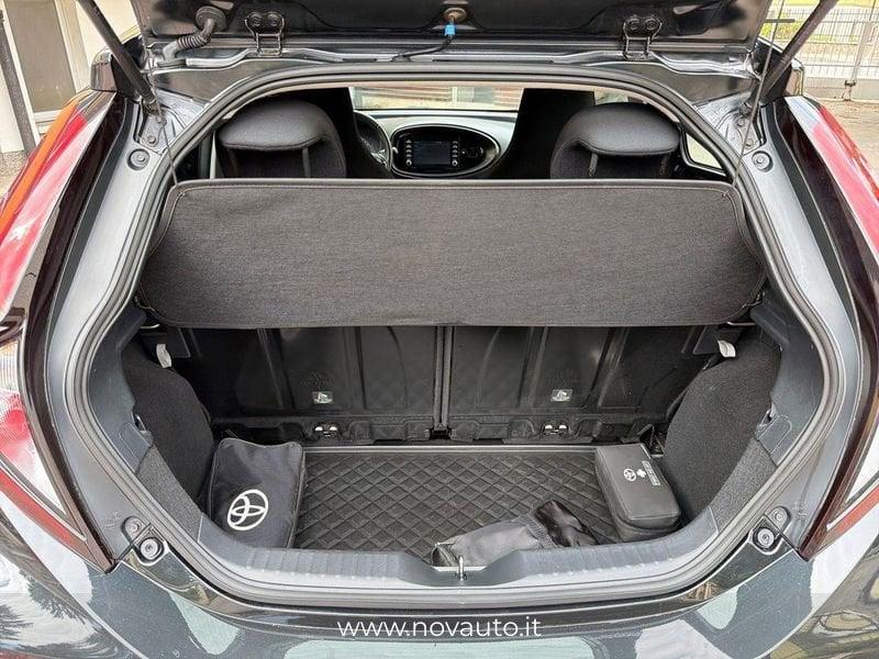 Toyota Aygo X 1.0B (72 CV) Active