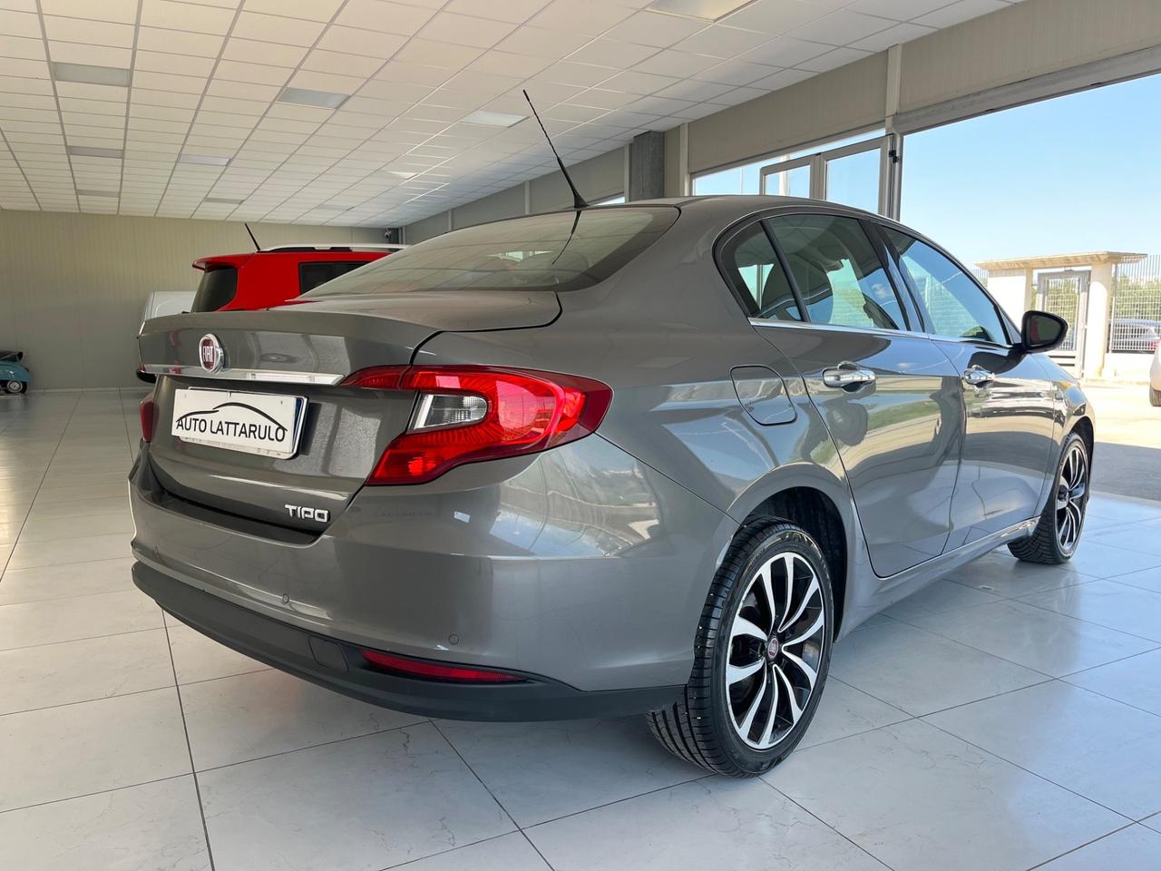 Fiat Tipo 1.6 Mjt 120 CV Lounge