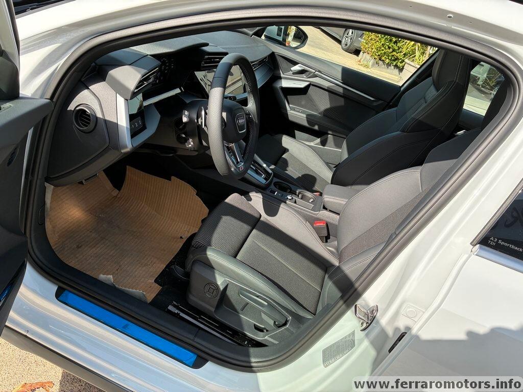 Audi A3 SPB 35 TDI S tronic line km0 a 435 euro