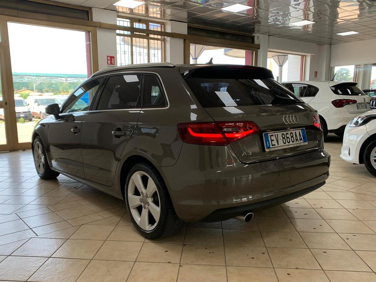 Audi A3 Sportback 1.6 TDI Attraction