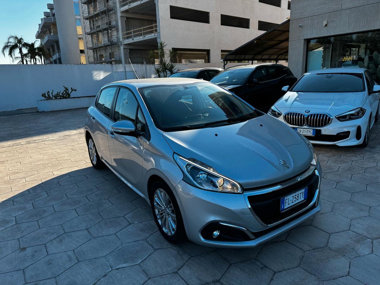 PEUGEOT 208 1.2 GPL 82CV SENSORI POSTERIORI