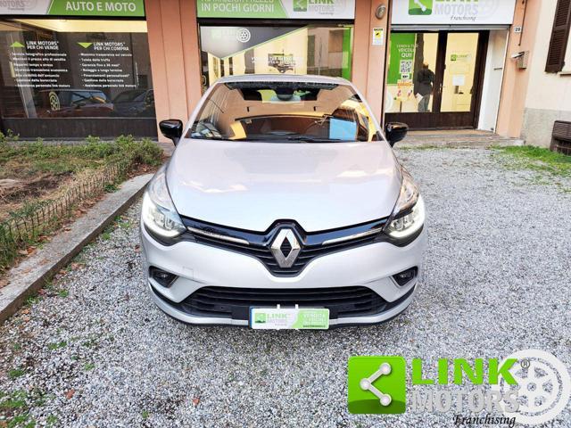 RENAULT Clio dCi 8V 75 CV 5 porte Moschino Intens NEOPATENTATI