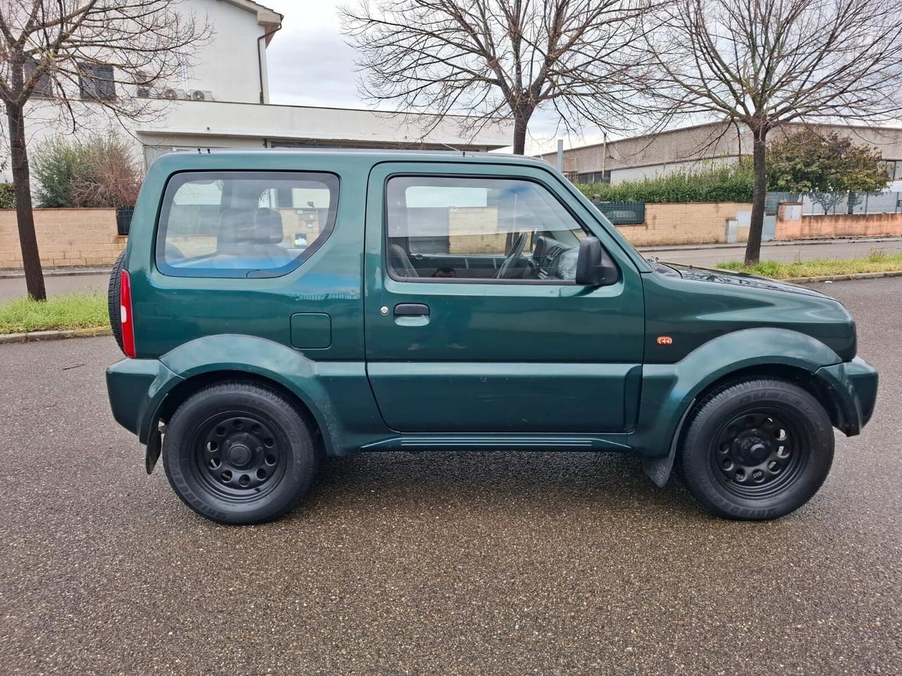 Suzuki Jimny 1.3 benz SOLAMENTE 118.000 km
