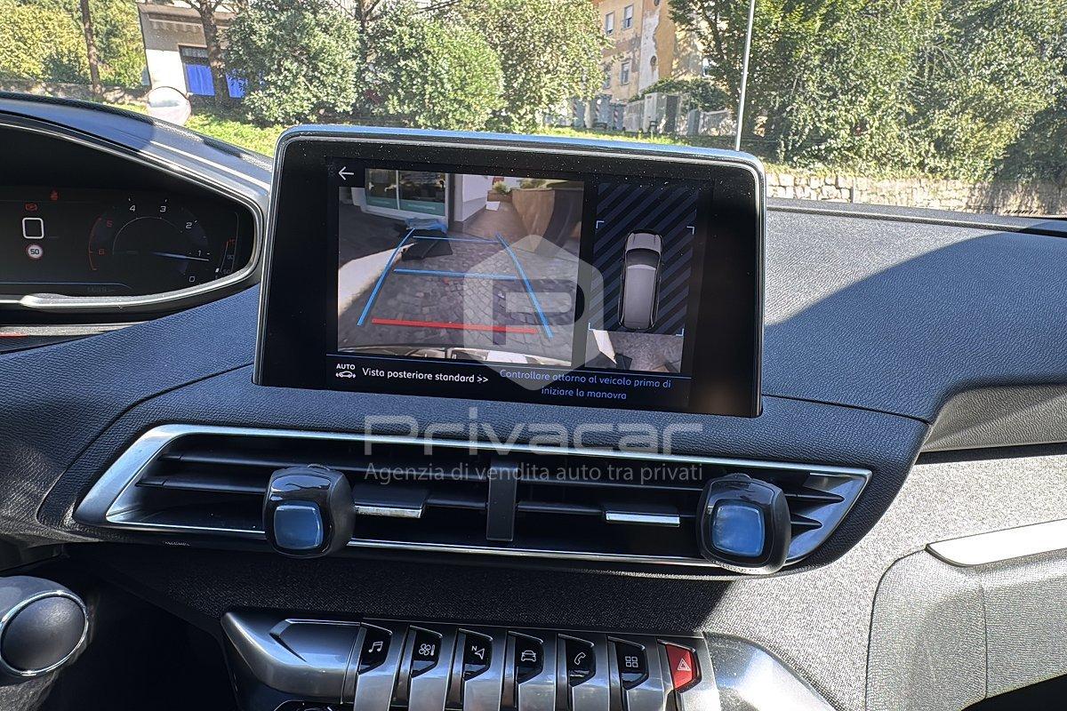 PEUGEOT 5008 BlueHDi 120 S&S Business