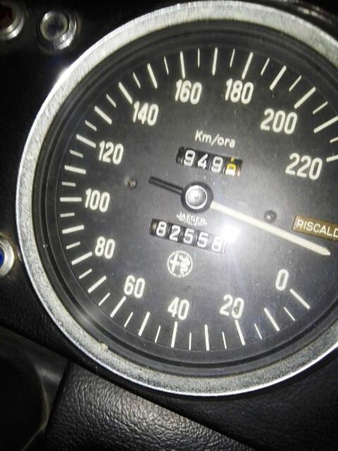 Alfa Romeo Spider 1750 osso di seppia