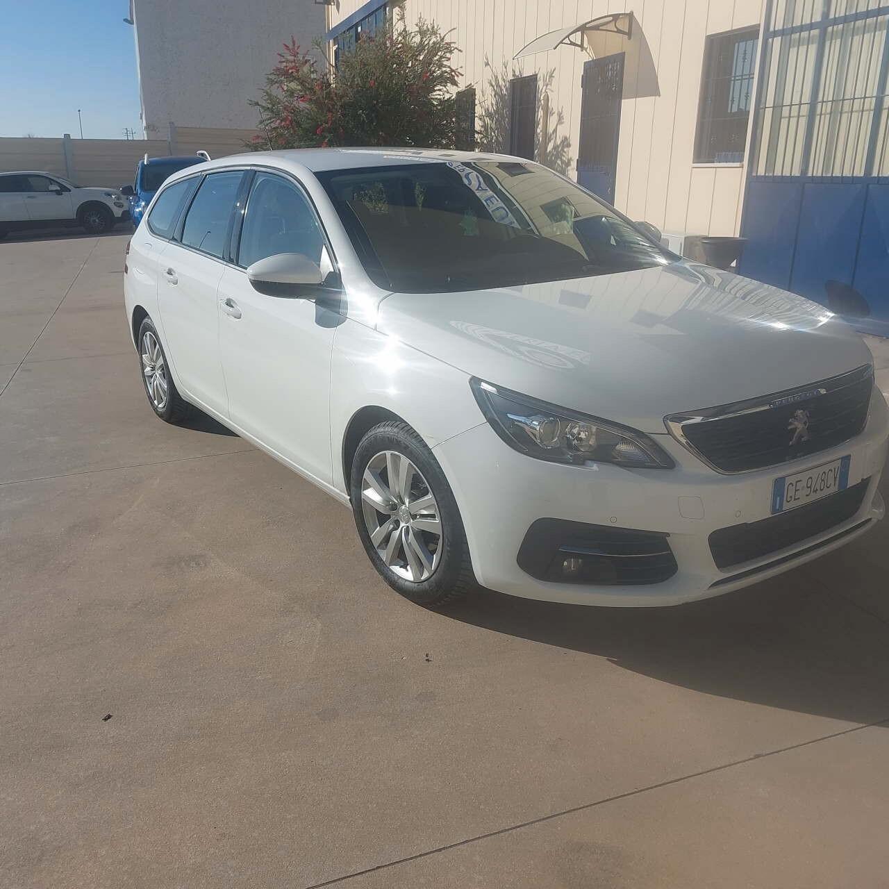 Peugeot 308 BlueHDi 130 S&S SW Active