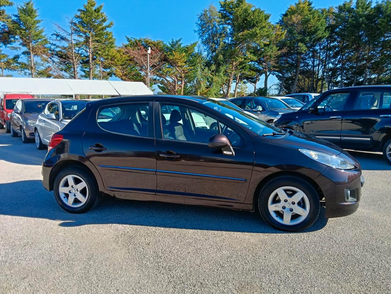 Peugeot 207 1.4 HDi 70CV 5p. Energie