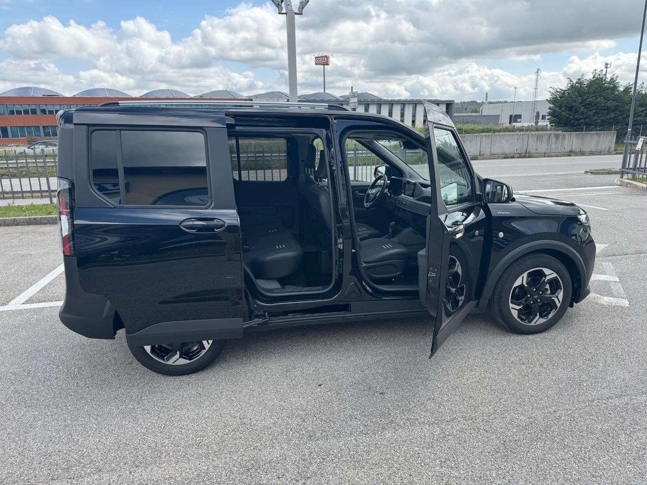 Ford Tourneo Courier Active 1.0EcoB. 125CV Autom
