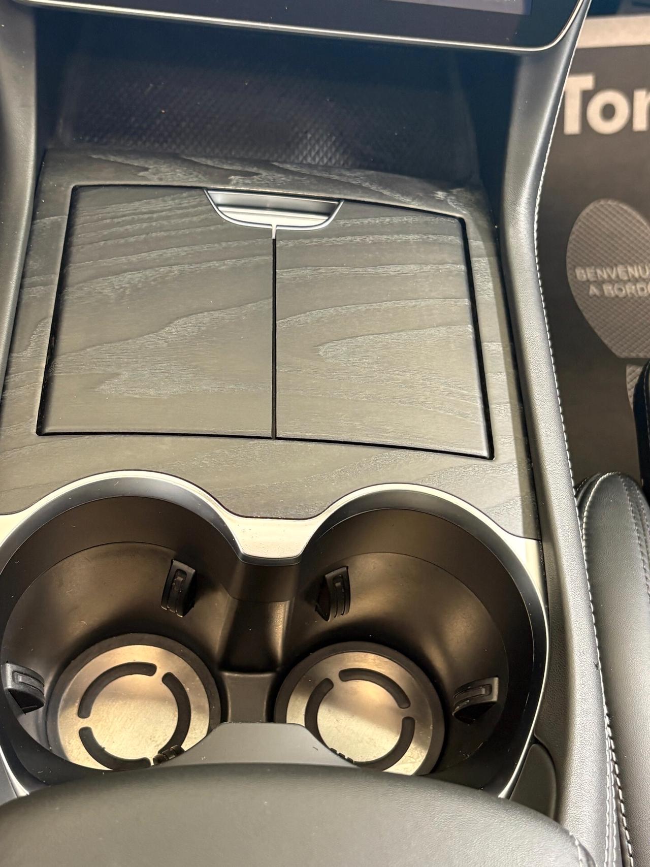 Maserati Grecale 2.0 mhev 330cv(benz/elettrica)modello MODENA con TETTO APRIBILE,VIRTUAL COCKPIT,TELECAMERA,APPLE CAR