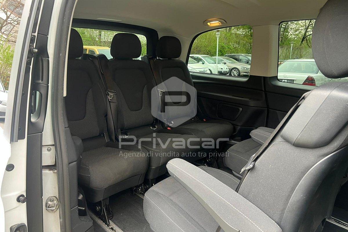 MERCEDES V 200 d Rise Compact