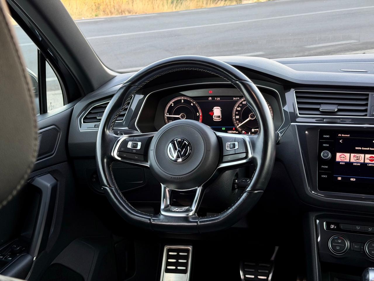 Volkswagen Tiguan 2.0 TDI 150cv DSG 4MOTION R-Line