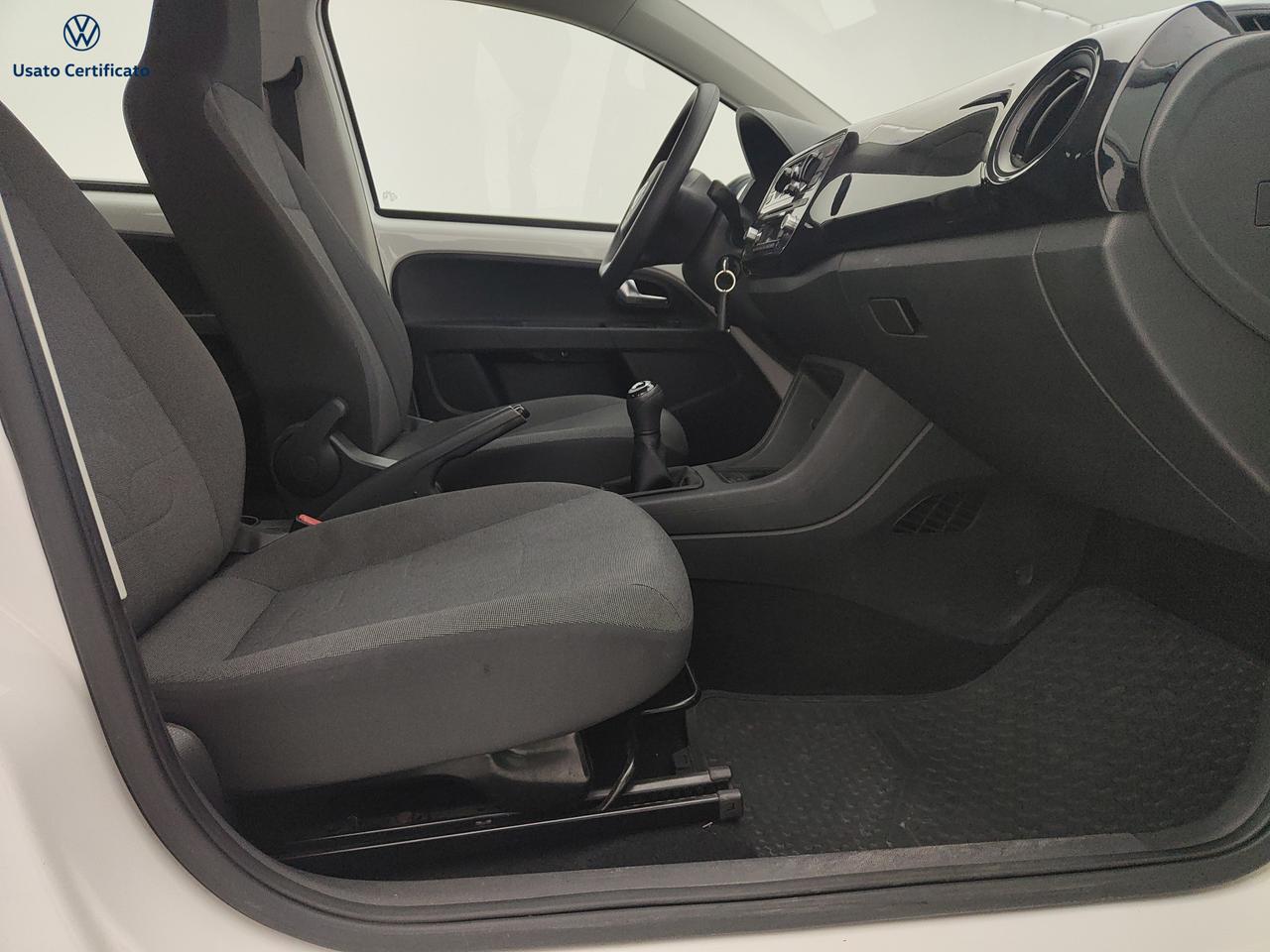 VOLKSWAGEN up! - 1.0 5p. move up!