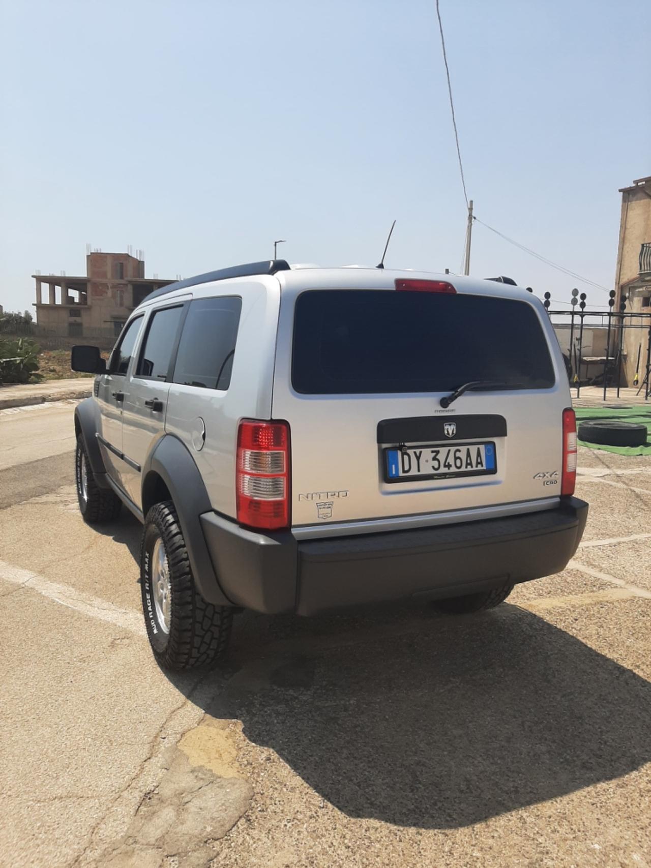 Dodge Nitro 2.8 CRD SE 4WD