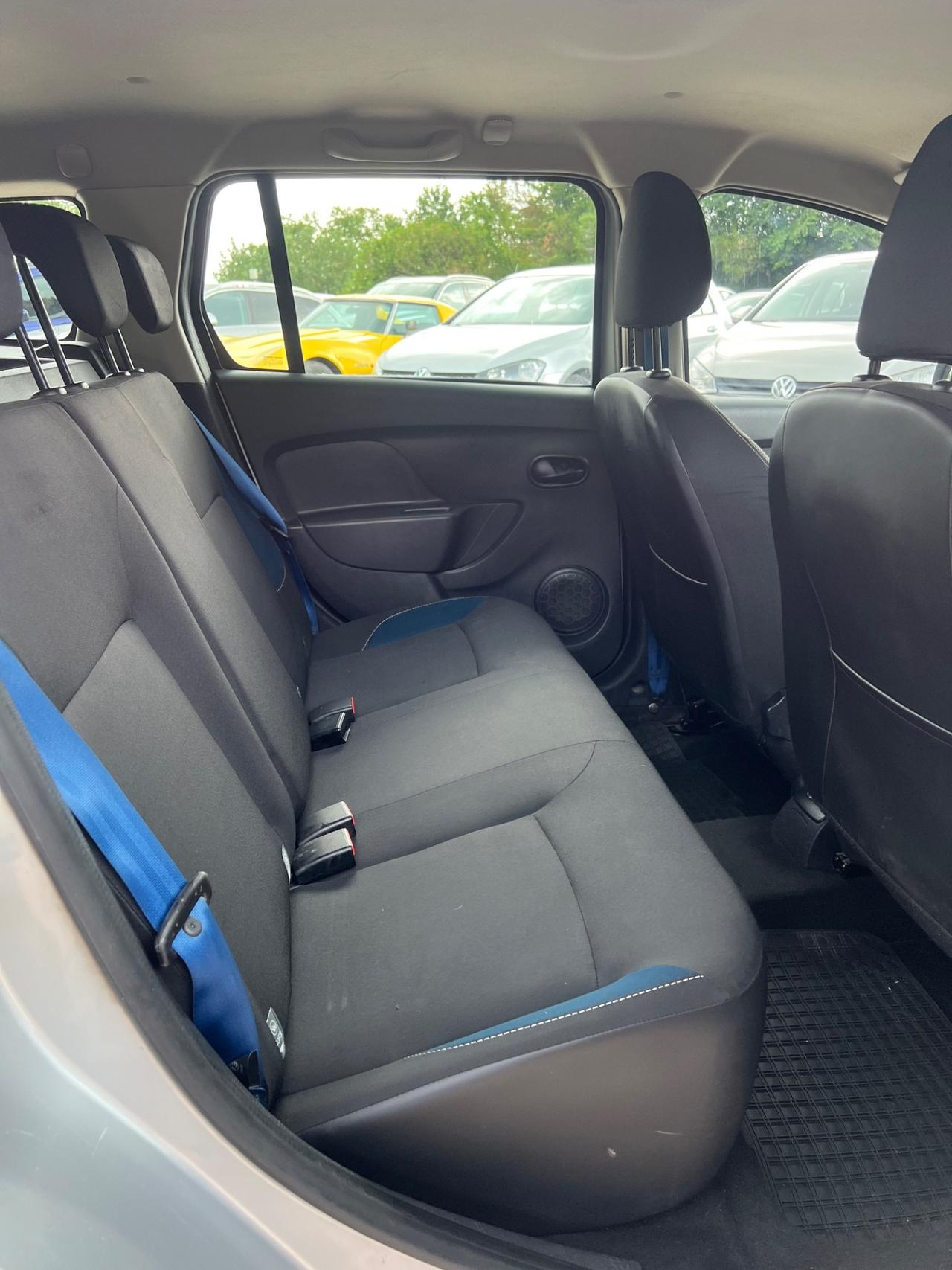Dacia Logan MCV 1.2 75CV Lauréate NEOPATENTATI PERMUTE RATE GARANZIA