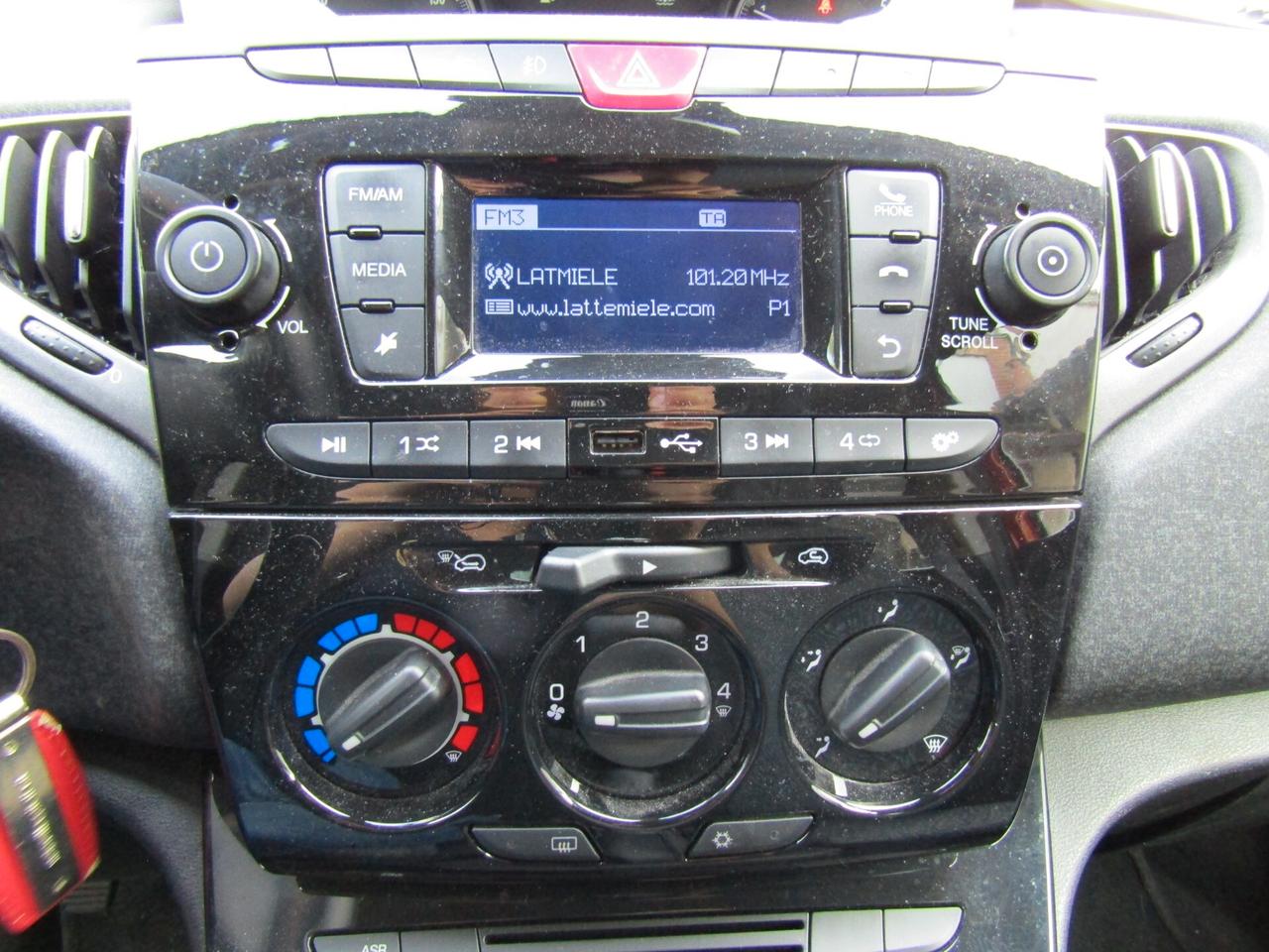 Lancia Ypsilon 1.2 70CV "64.400 km" GPL casa madre, Bluetooth