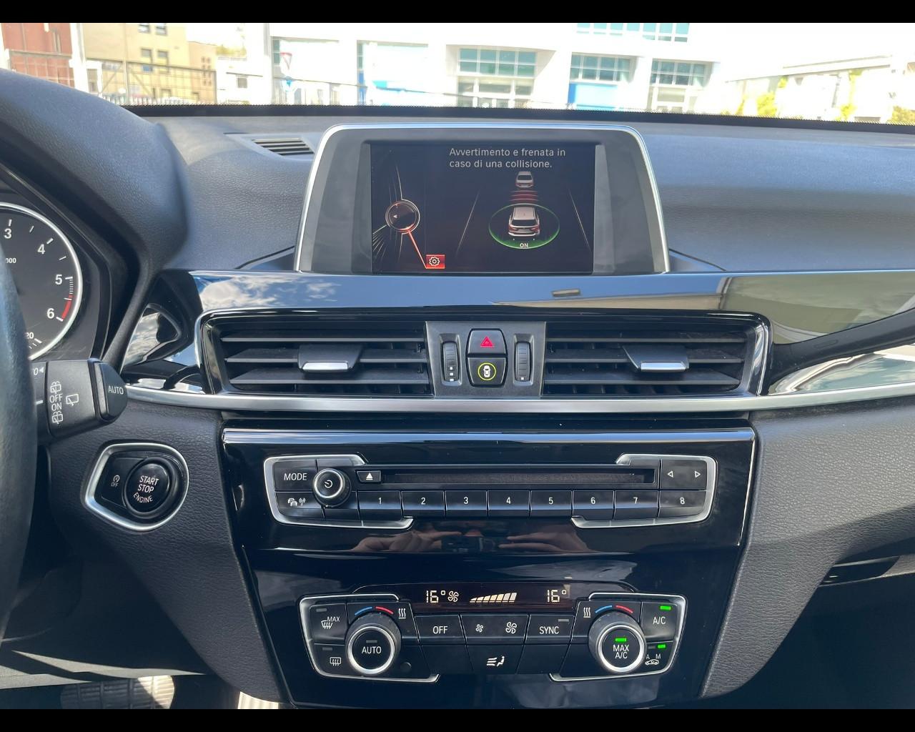BMW X1 (F48) - X1 xDrive20d xLine