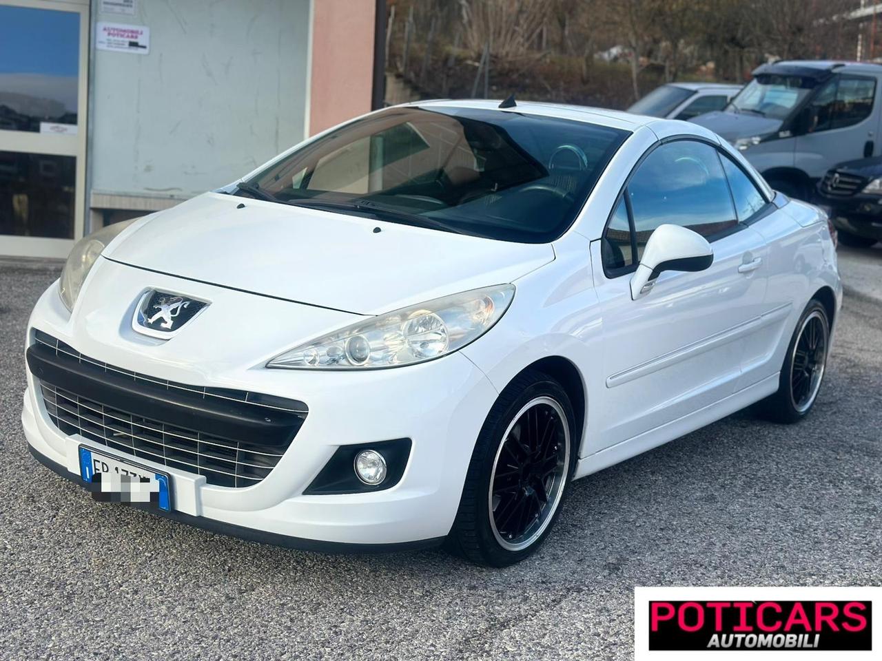 Peugeot 207 1.6 8V HDi 112CV CC Féline