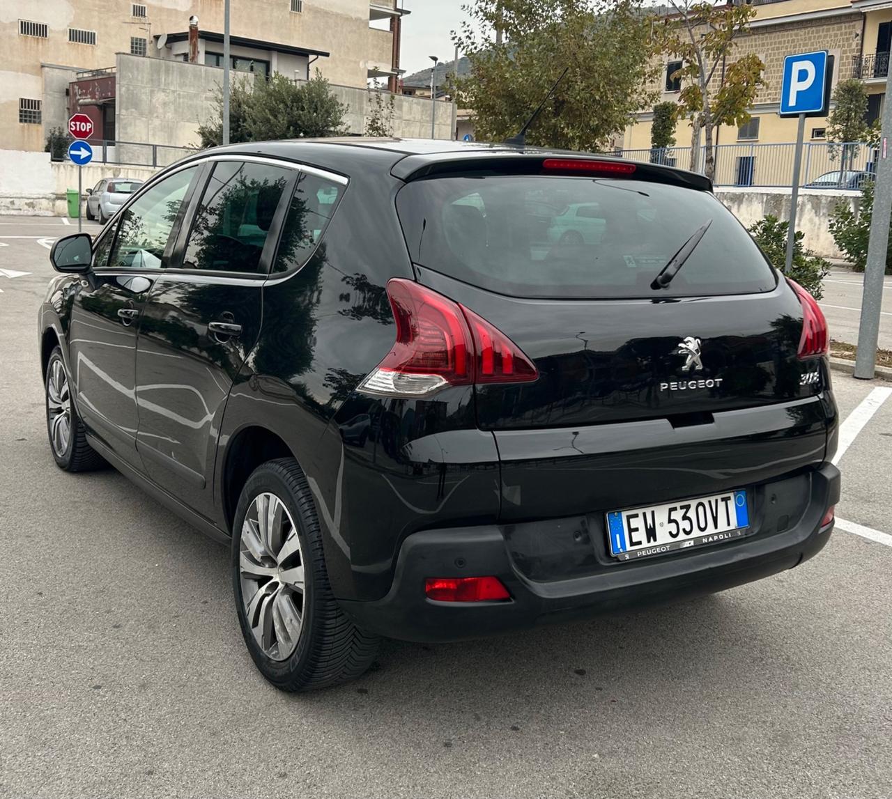 Peugeot 3008 1.6 HDi 115CV Allure - 2014