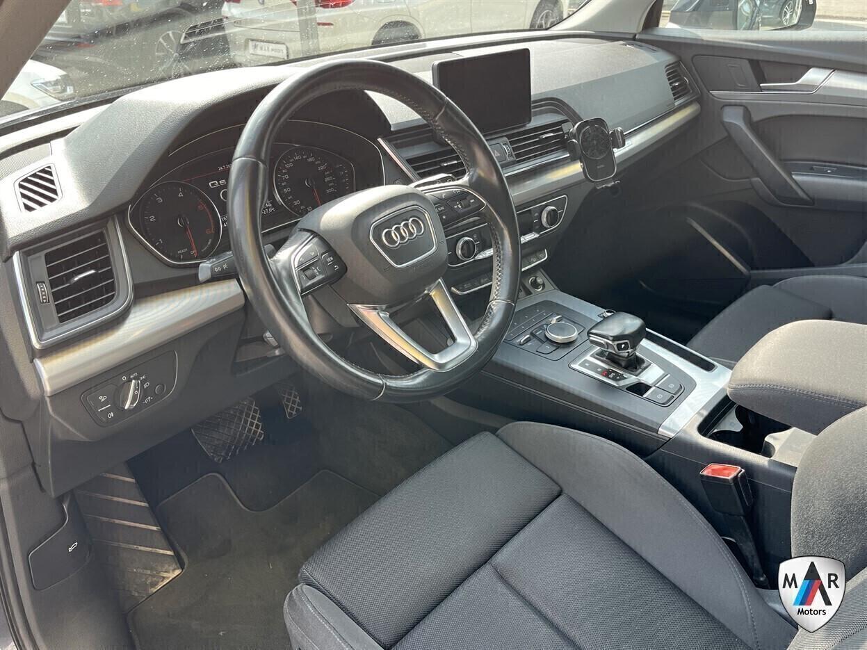 Audi Q5 40 TDI quattro S tronic Business