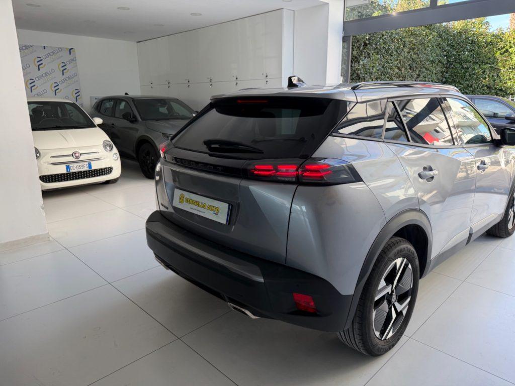 Peugeot 2008 PureTech 130 S&S EAT8 Allure da €229,00 mensili