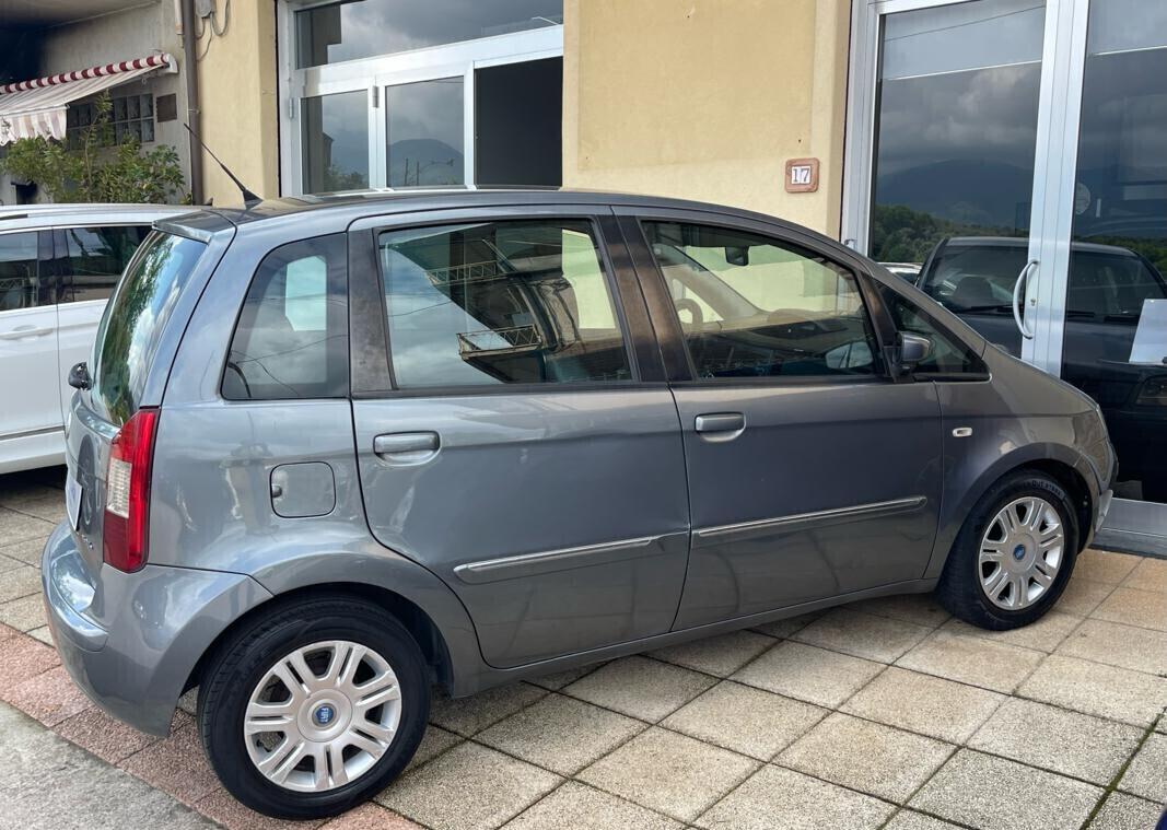 Fiat Idea 1.3 Multijet 16V 70 CV BlackEnergy/ Dinamic