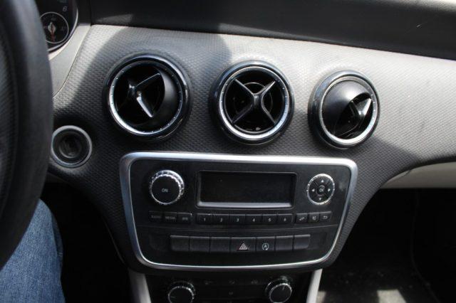MERCEDES-BENZ A 180 d Executive