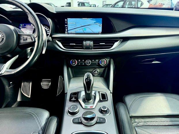 Alfa Romeo Stelvio 2.2 Turbodiesel 210 CV AT8 Q4 V