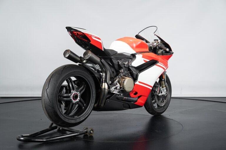 2017 DUCATI 1299 PANIGALE SUPERLEGGERA - RDS01461