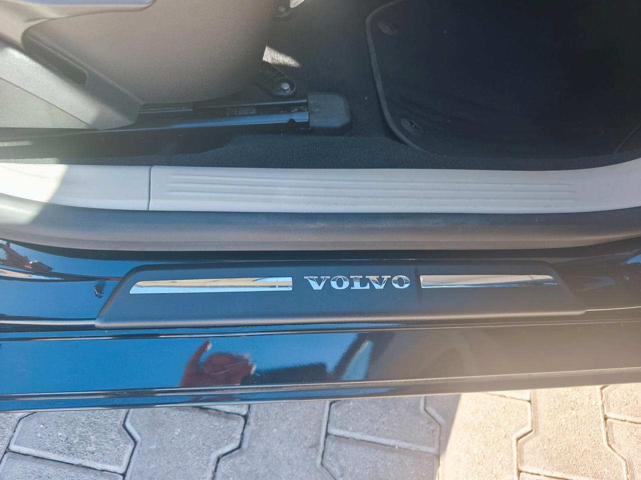 Volvo V40 D2 1.6 115cv MOMENTUM CERTIFICATA 2013
