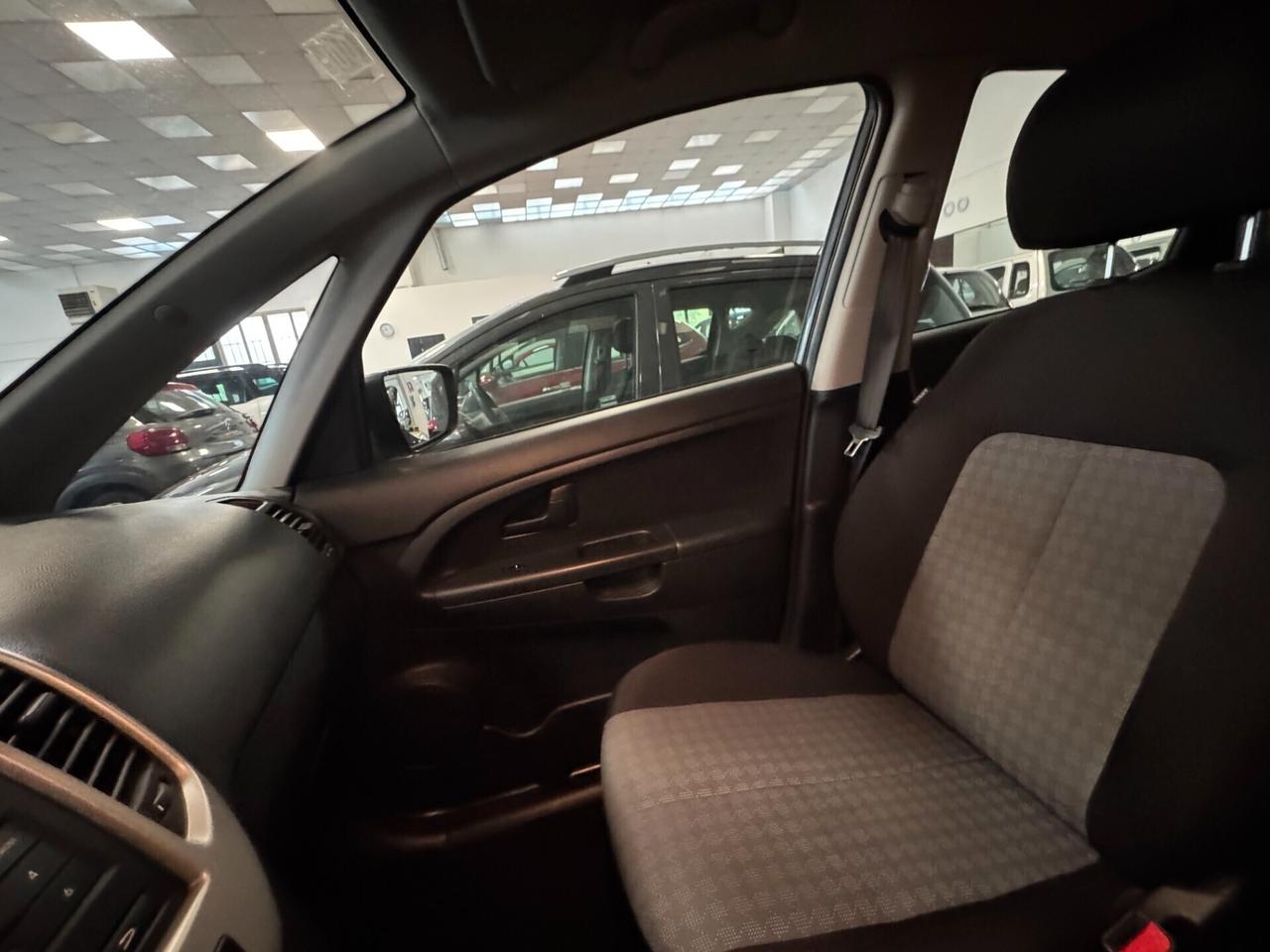 Kia Venga 1.4 CVVT Cool GPL - OK NEOPATENTATI/E!