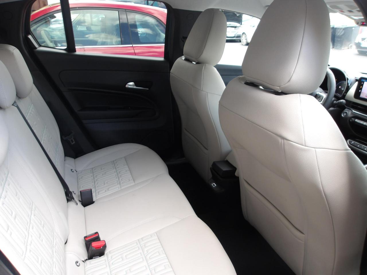 Fiat 600 1.2 hybrid La Prima 110cv auto